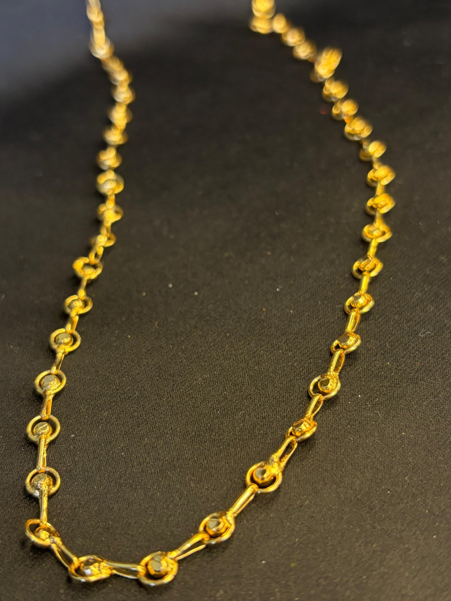 Circle Loop Chain