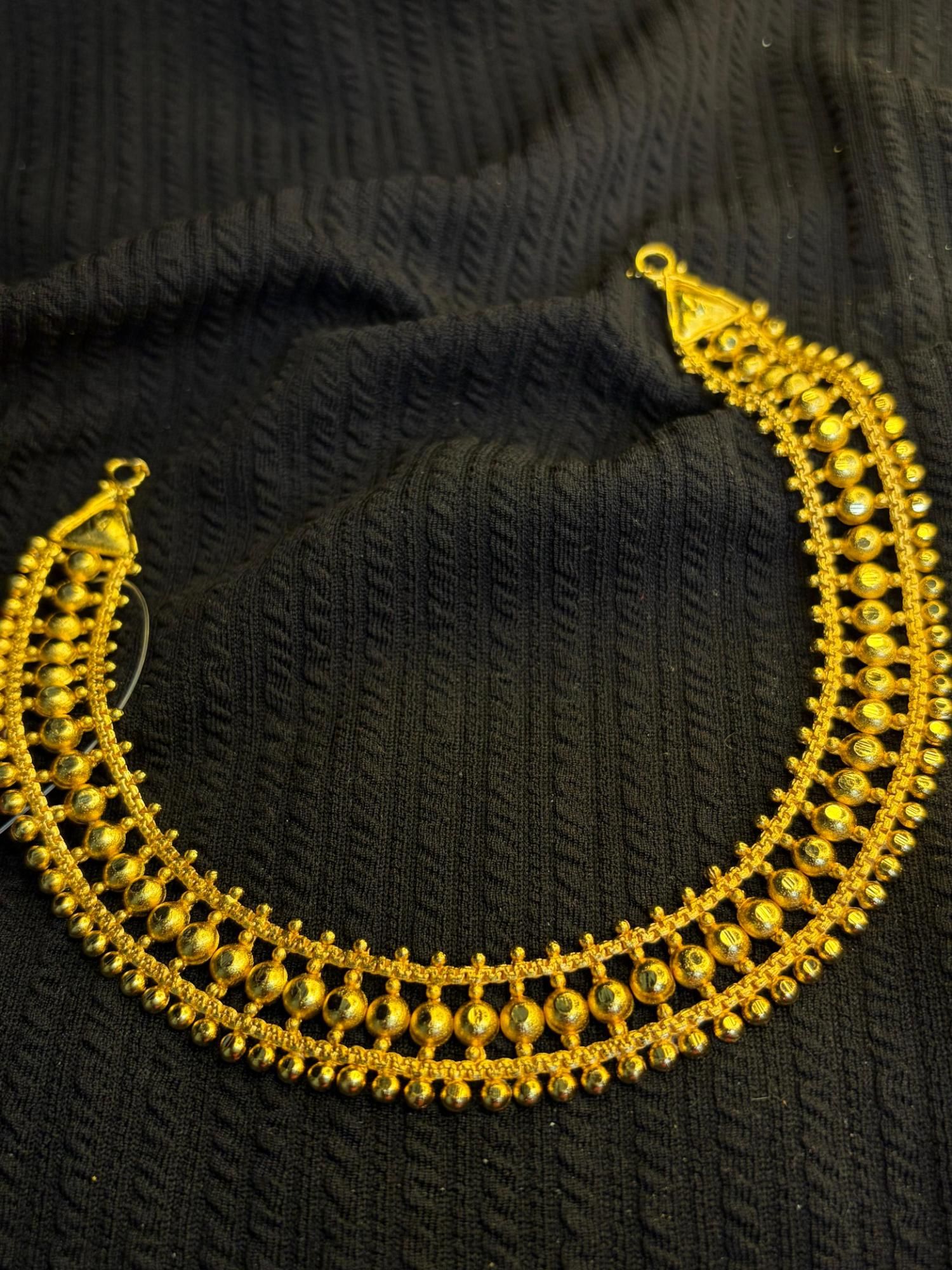 Motor Chatai Necklace