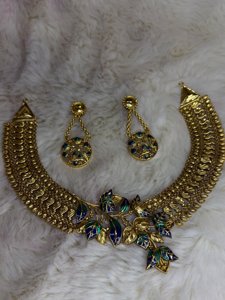 Neelkanth Leaf Necklace (Antique) with meena