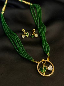 Leaf of Love Pendant Set (Green)