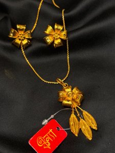 Flower Petal pendant
