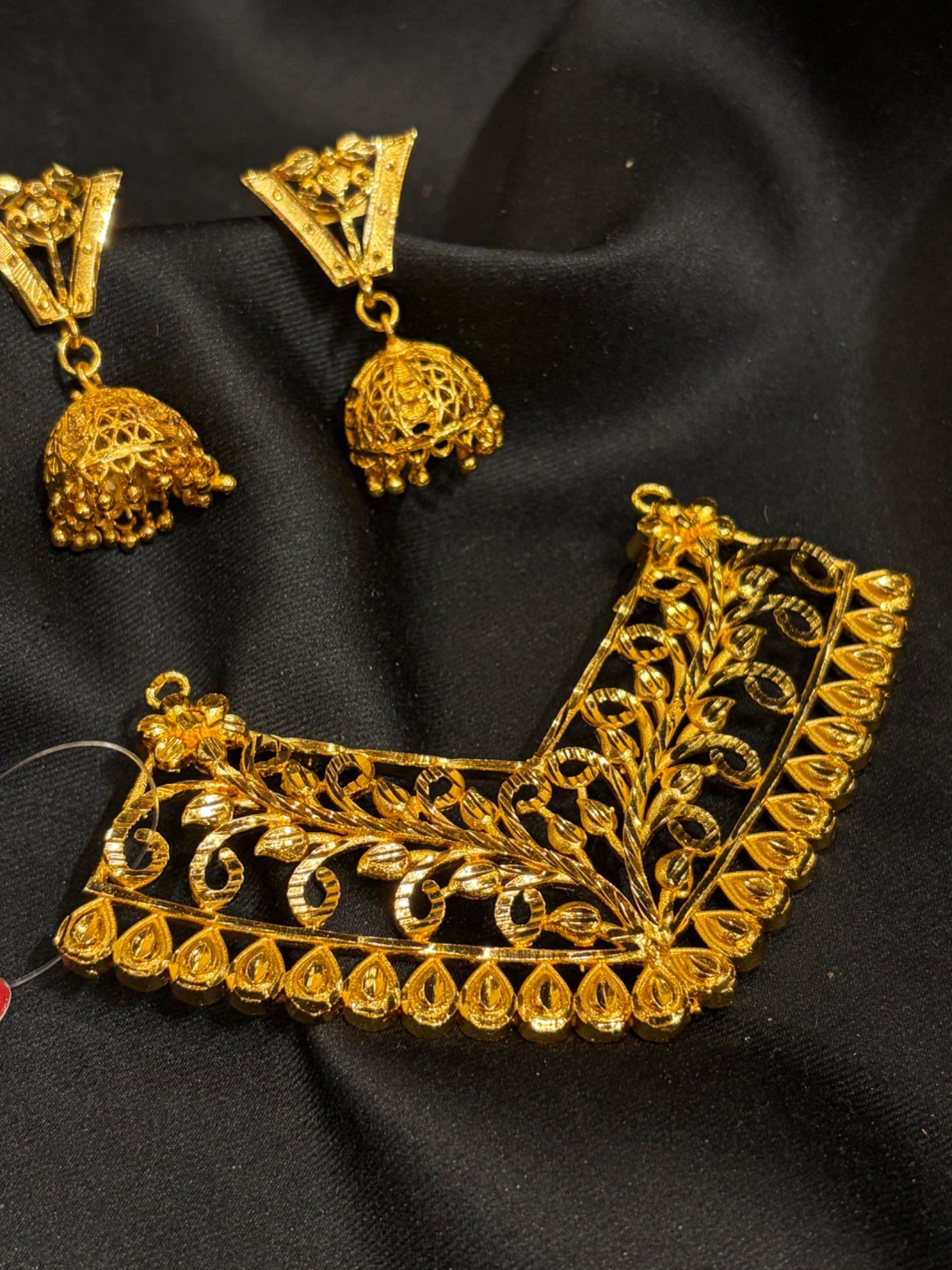 Gold Temple Pendant Set