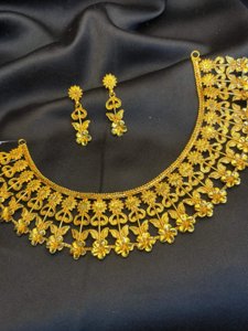 Sunflower kolka necklace