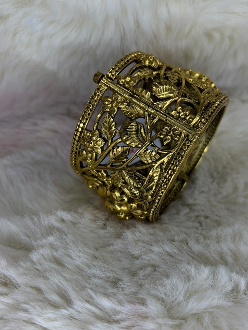 rajphool chur(antique polish)