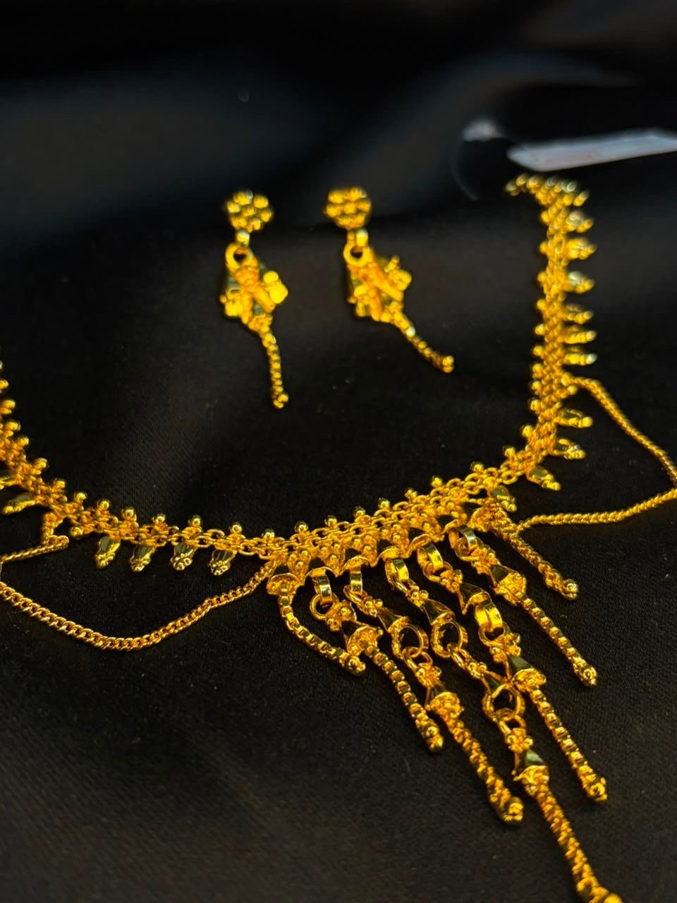 Mini Jhalor Sleek Necklace