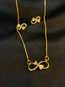 Twinkle Infinity pendant Set
