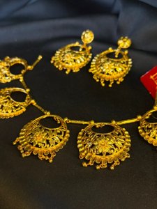 Pushpika Necklace