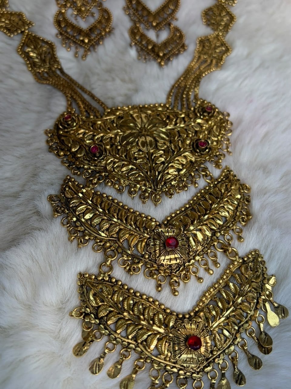 Three Layer Bridal Sitahar (Antique)