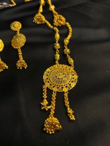 Traditional Round tie chain