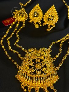 Pushpa Rekha Necklace