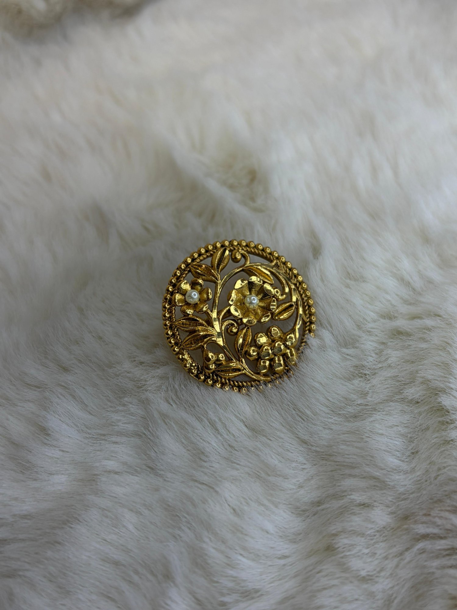 Ful leaf antique finger ring
