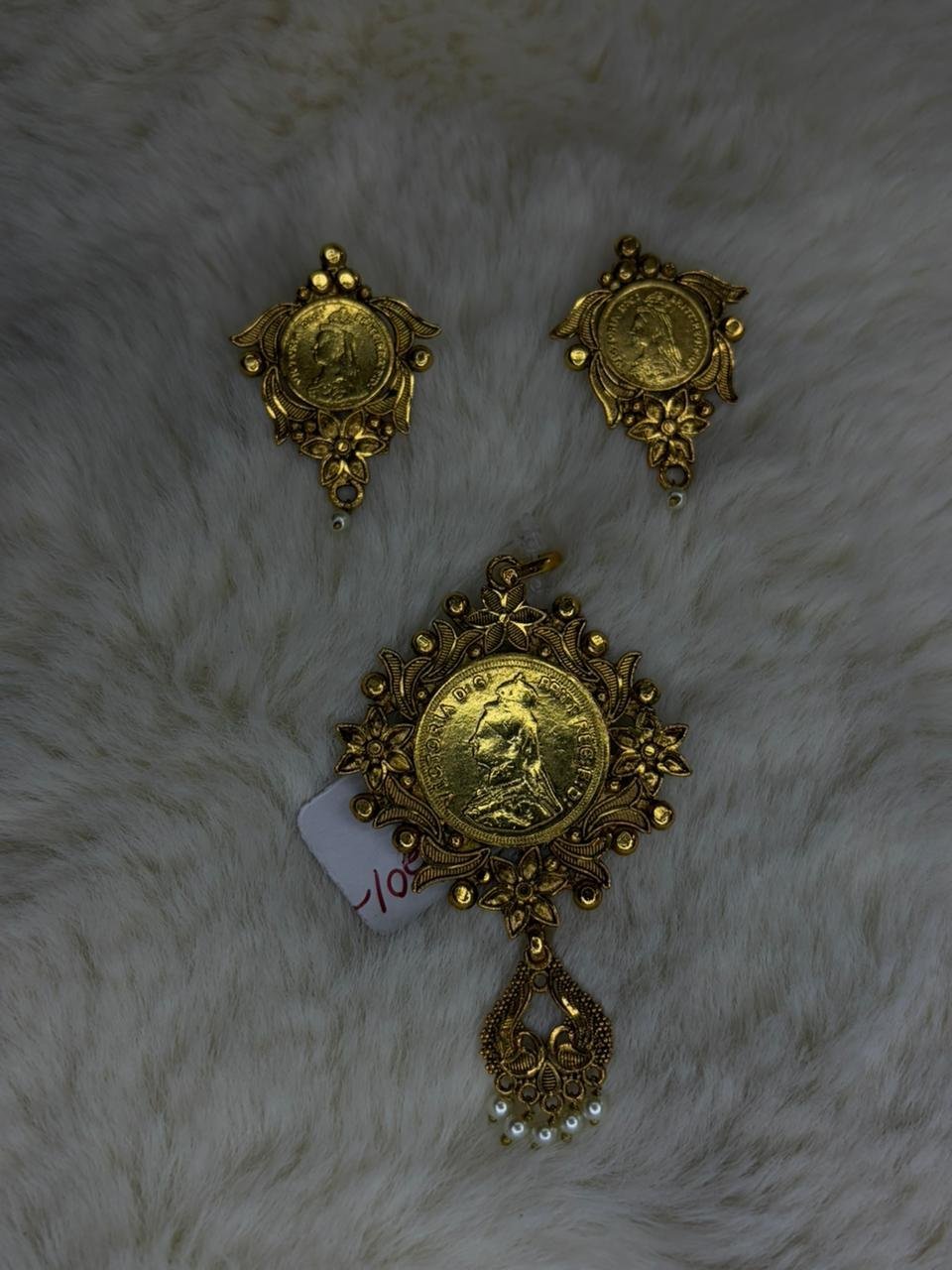 Shabeki gini pendant set(antique polish)