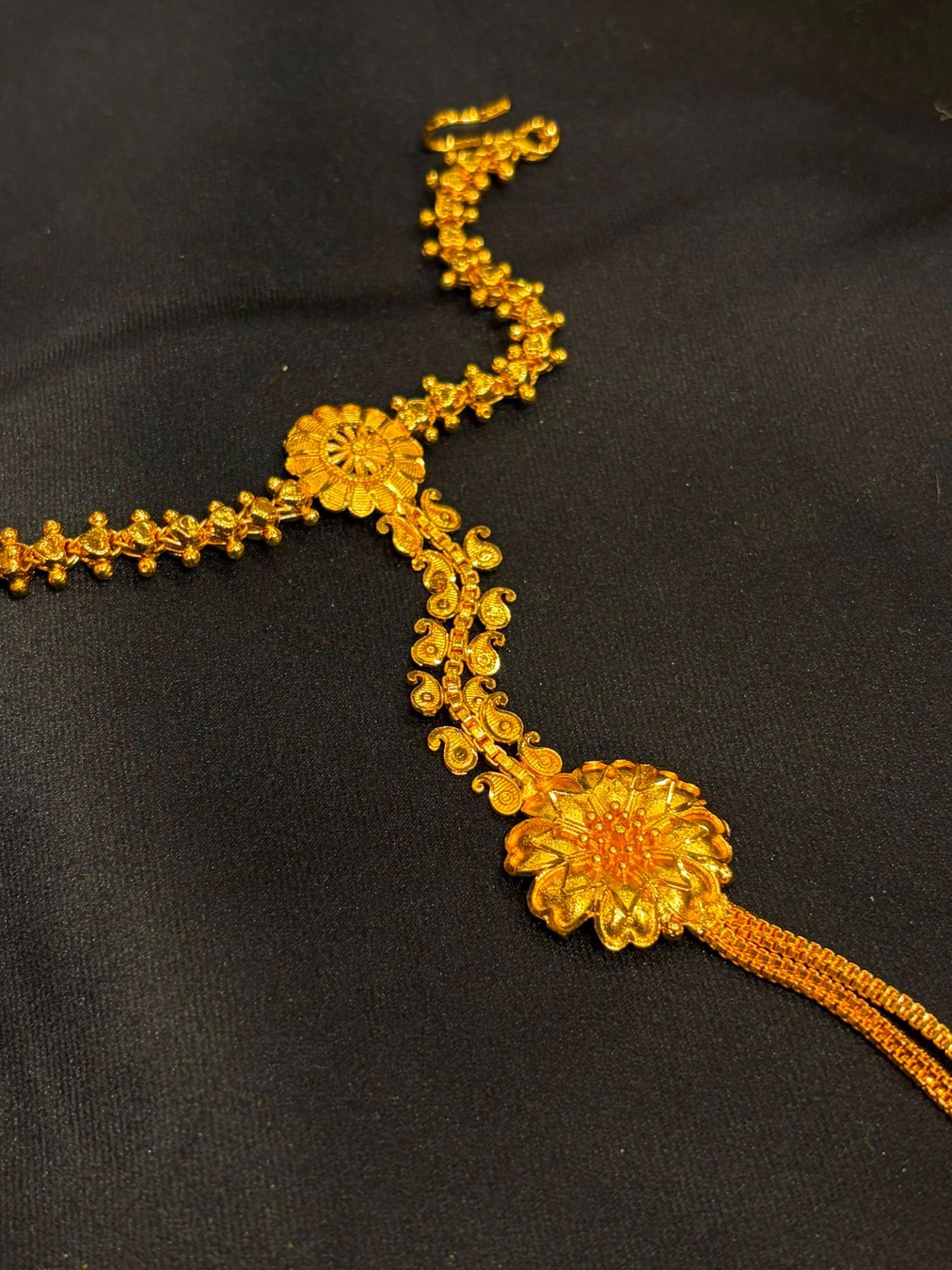 Flower Aam Kalka Hat Poddo
