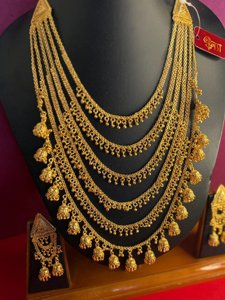 Six line lohori Necklace