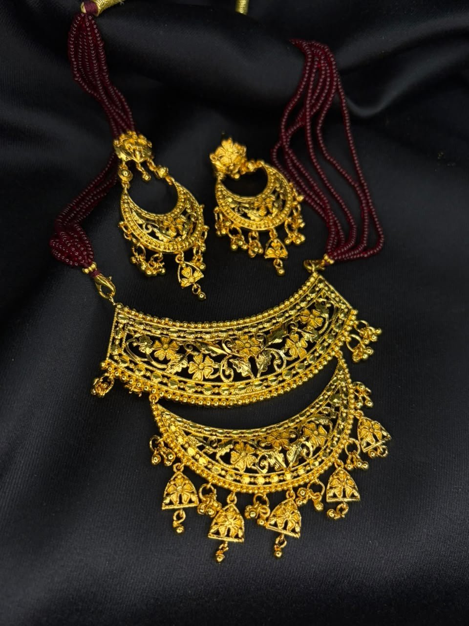 Layer jhalor half chand pendant