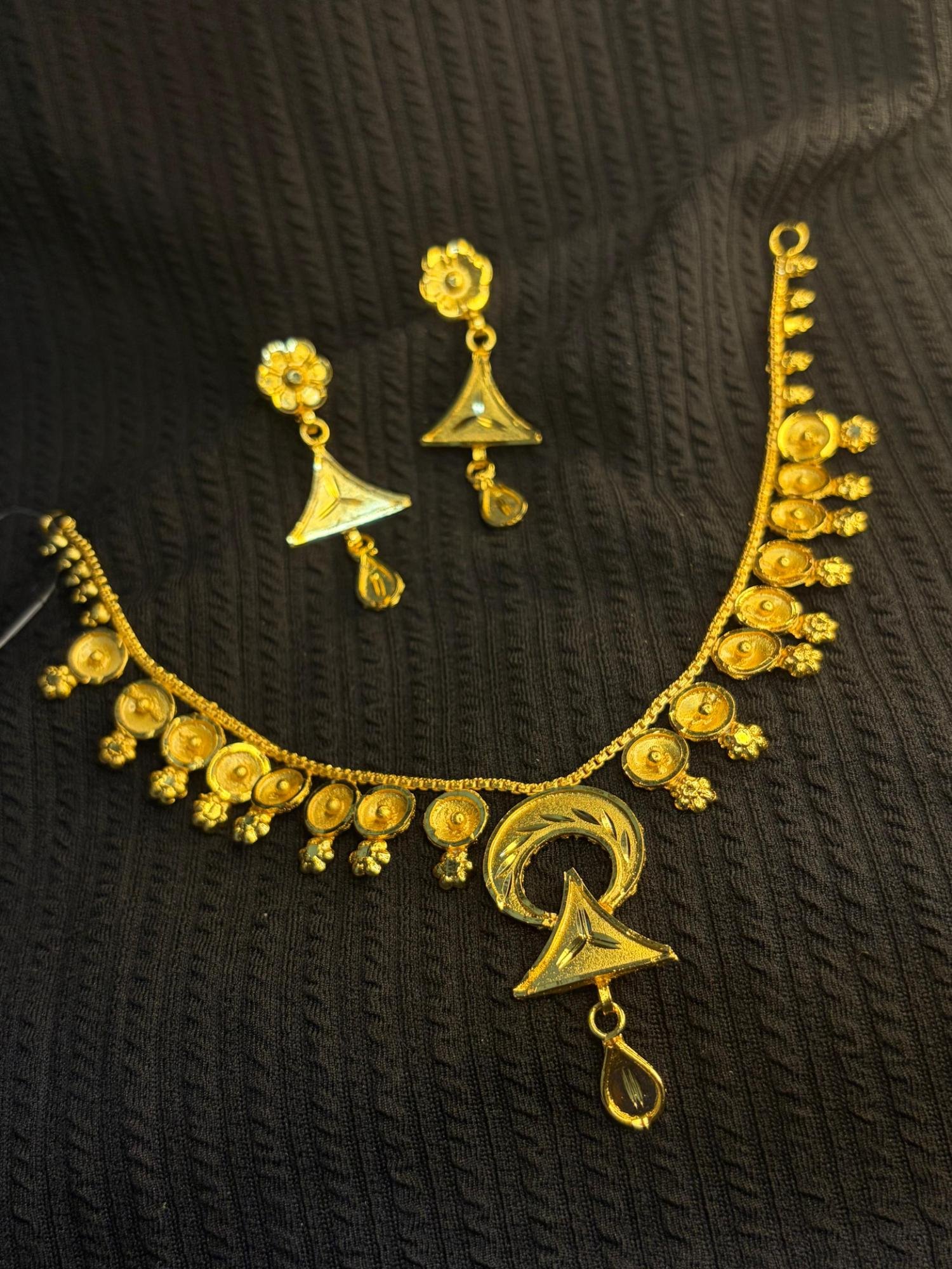 Moon Glow Necklace Set