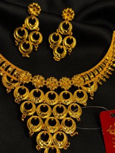 Gol Necklace