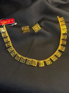 Swastik Sleek Necklace