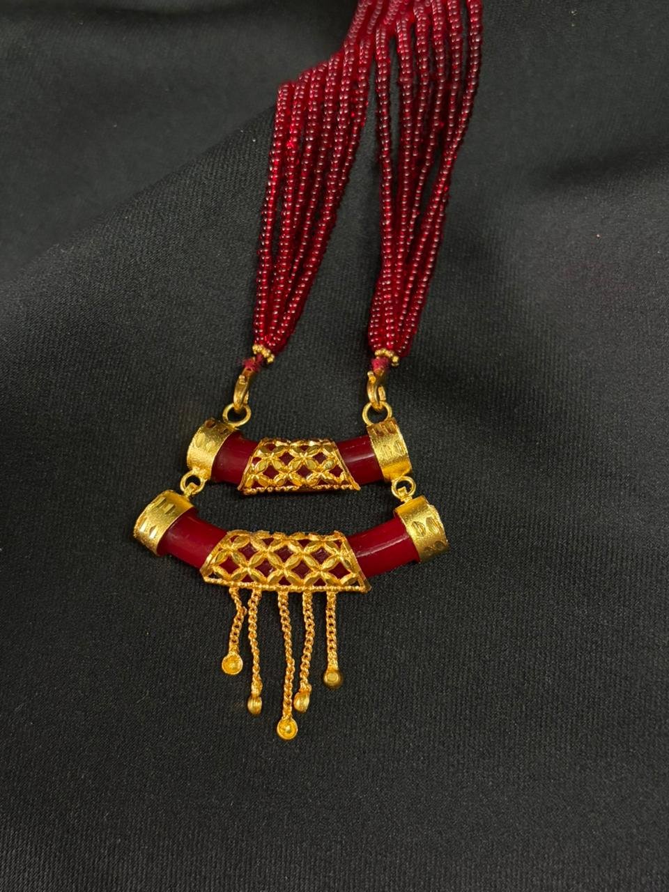 Pola pendant