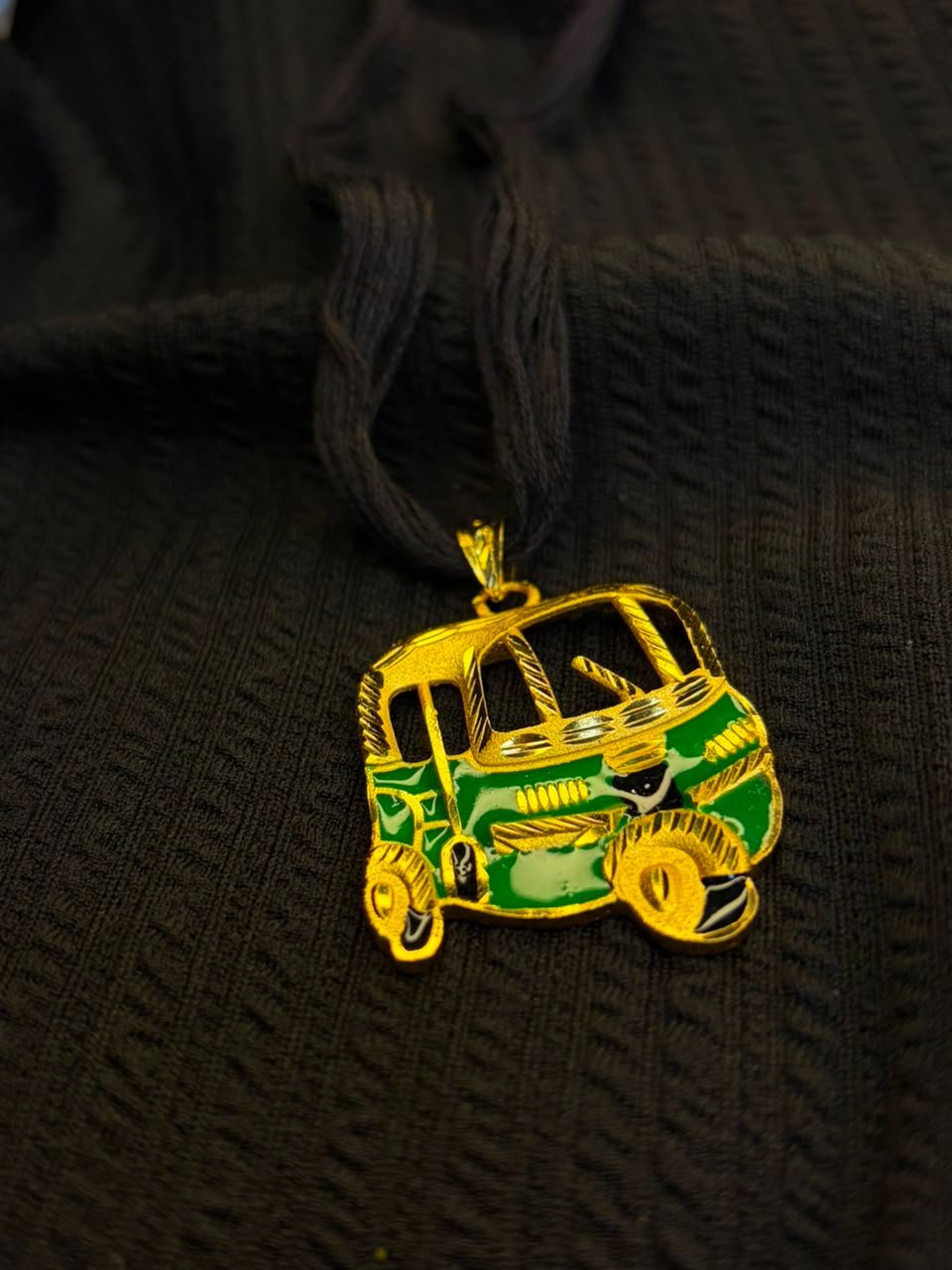 Rickshaw Pendant