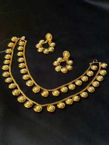 Pearl Glow Necklace
