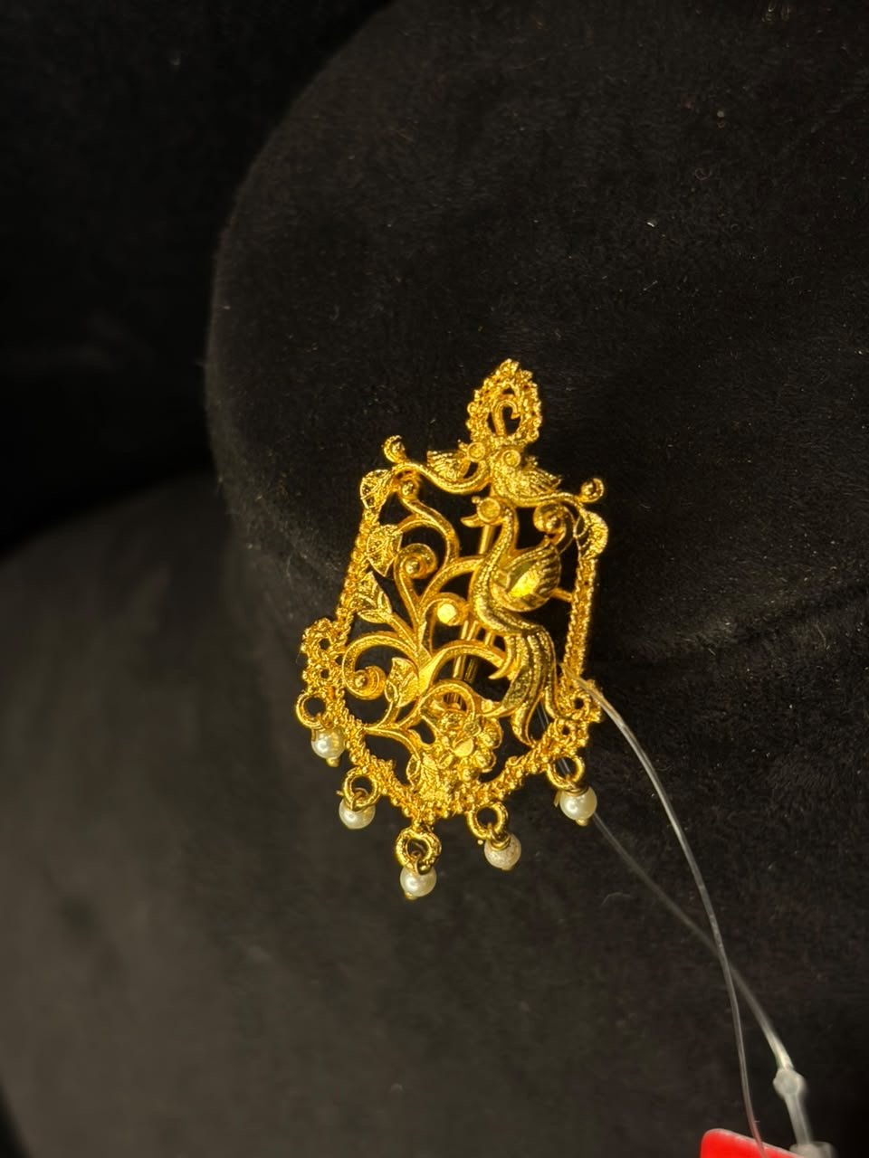 Mayurika brooch