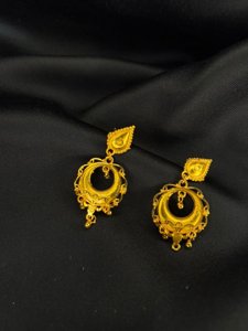 Ring motive small earring