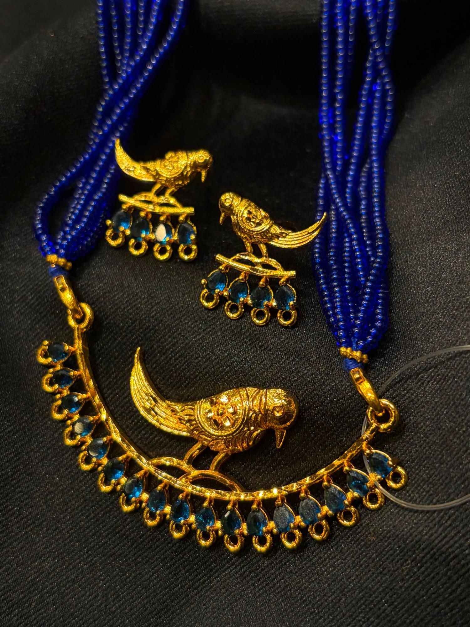 Pakhi Pendant Set(Blue)