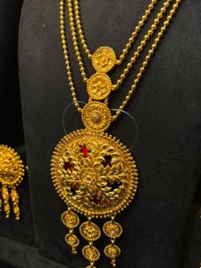 Varnika Long Necklace Set