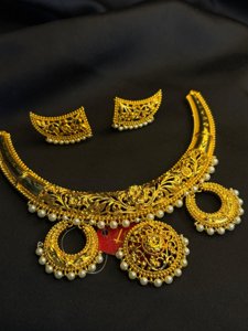 Pearl Delight Necklace set