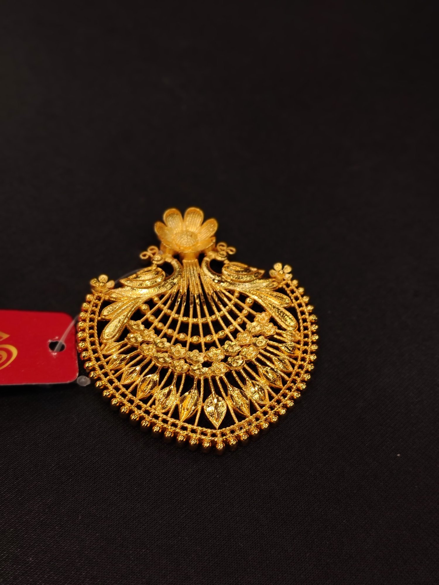 Hemanjali Pendant (without Earring)