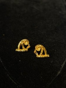 Snail stud pasa