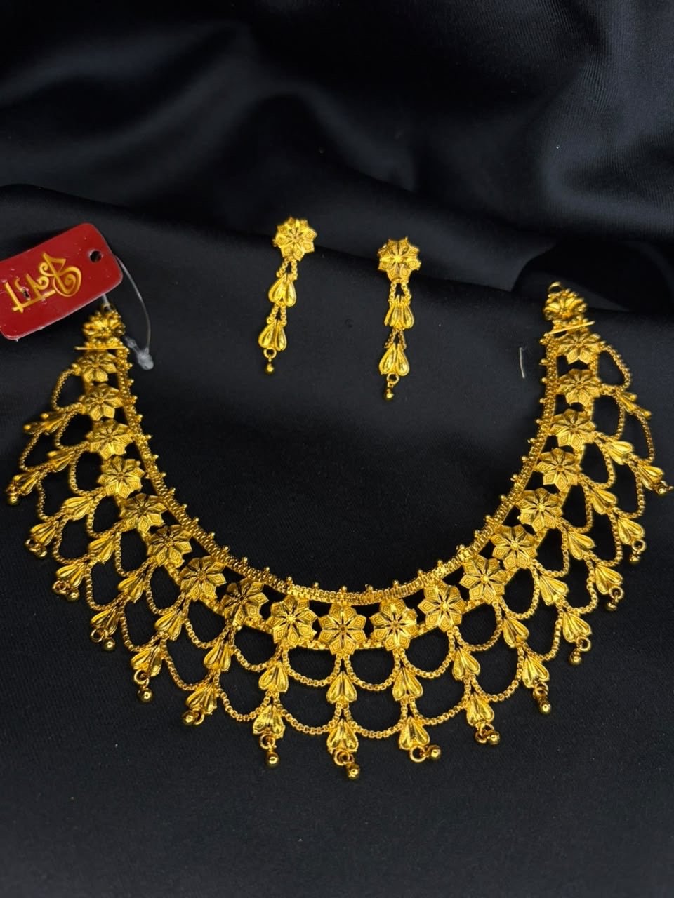 Flower Jhalor Necklace
