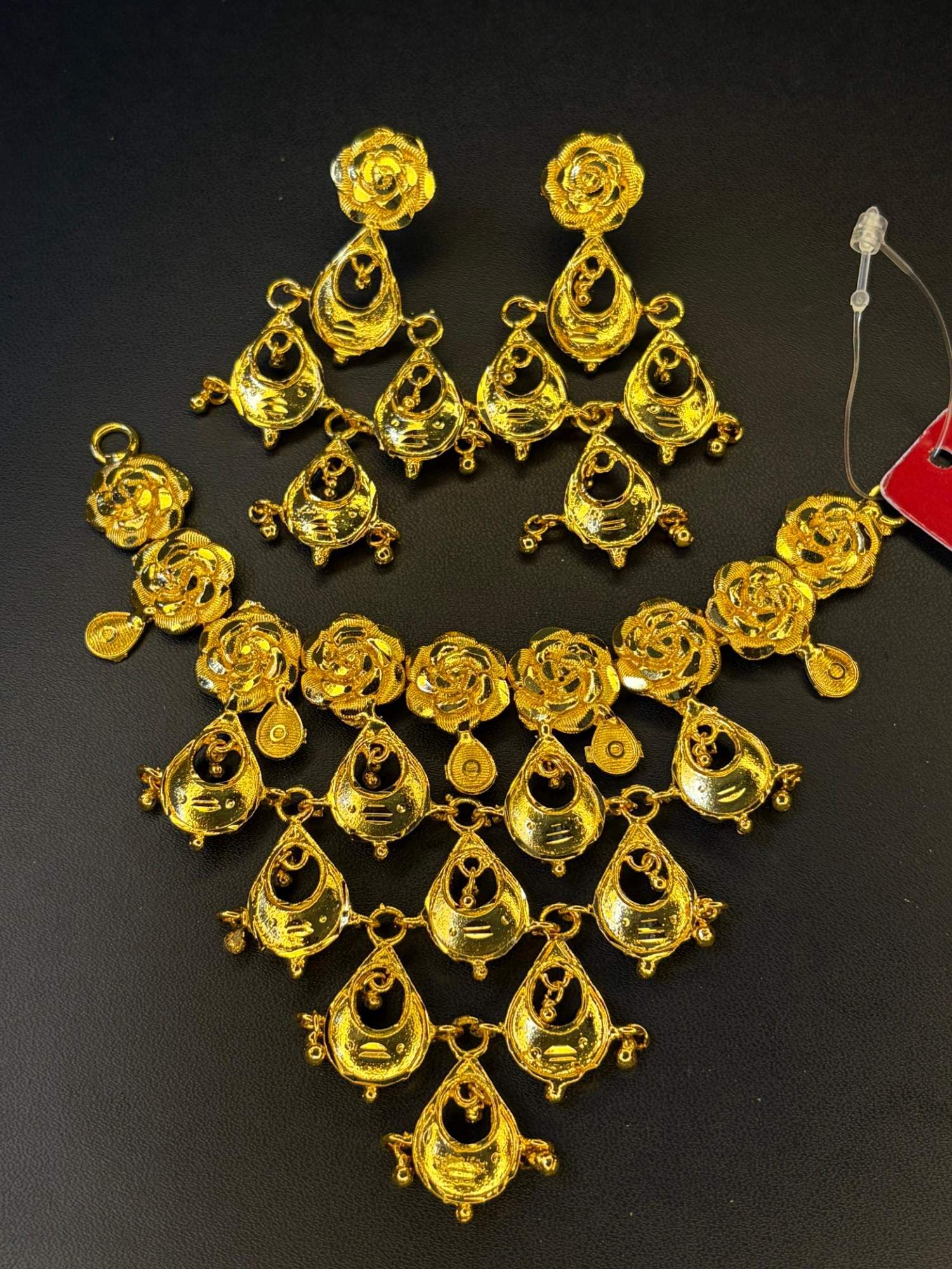 Tear drop necklace
