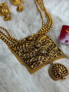 Chouko Sita Har (Antique Polish)