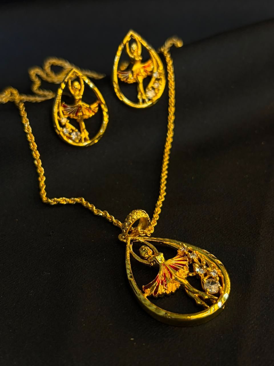 Mina Dancing Doll Pendant