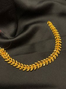 Pata Sleek Necklace (Without Earring)