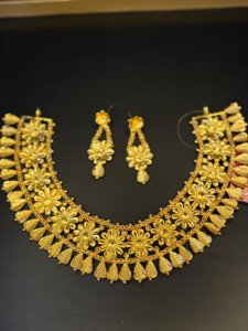 Swarna pushpa Haar