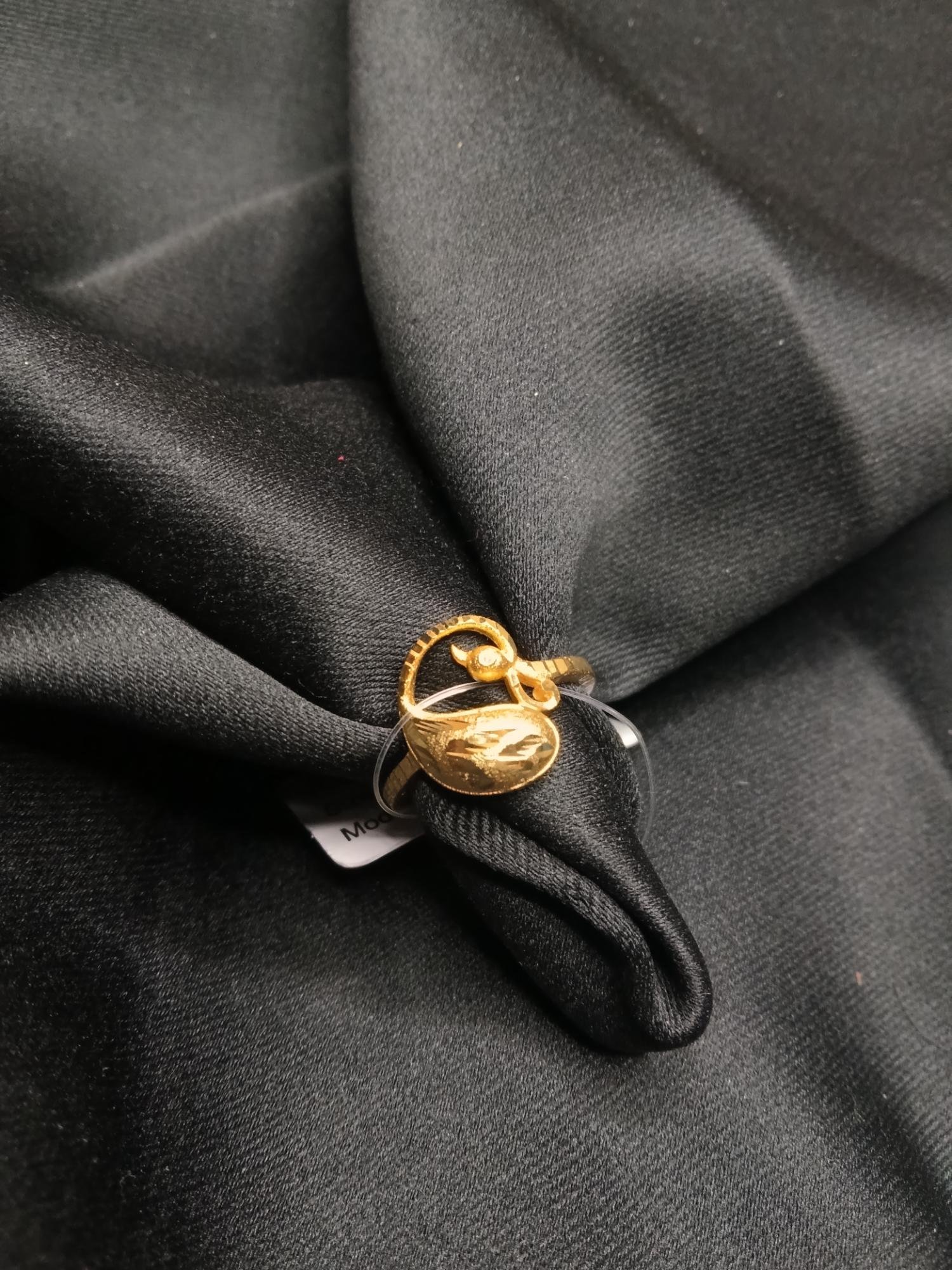 Small Peacock Ring