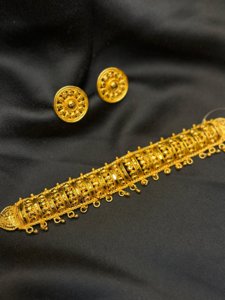 Caterpillar Choker