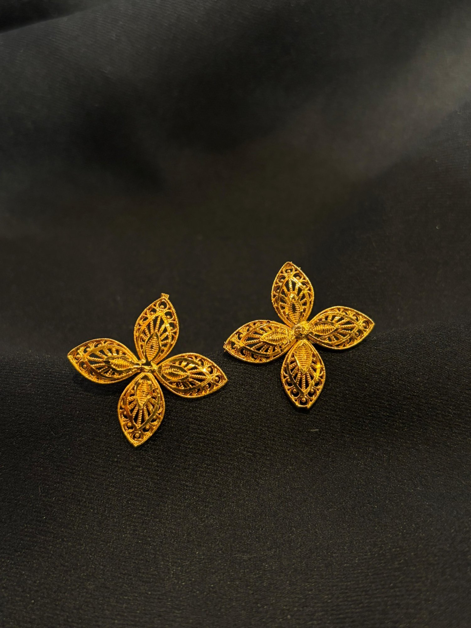 Four Leaf Kanpasa