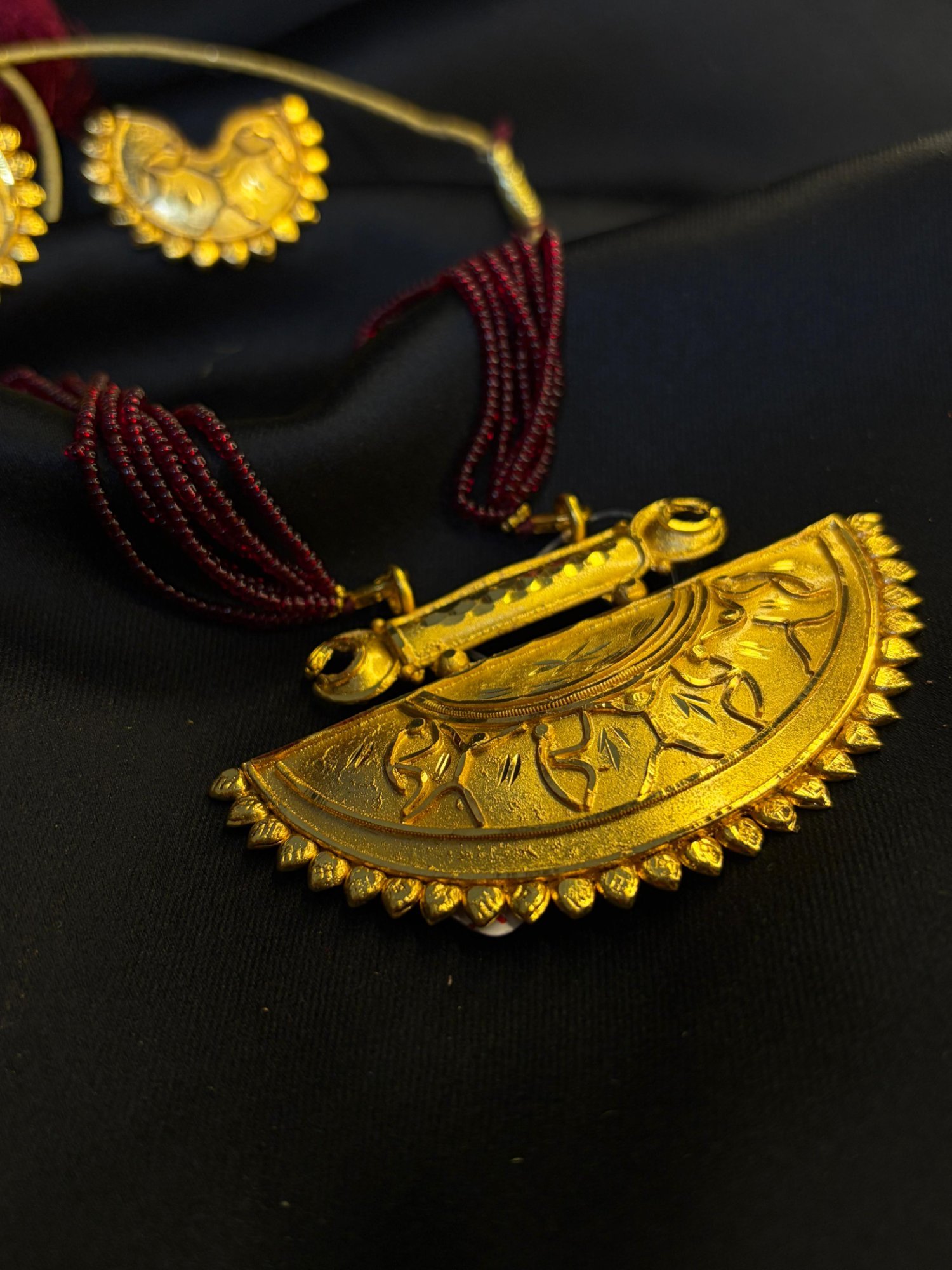 Shabeki eye pendent