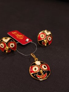 Round Jagannath Pendant Set