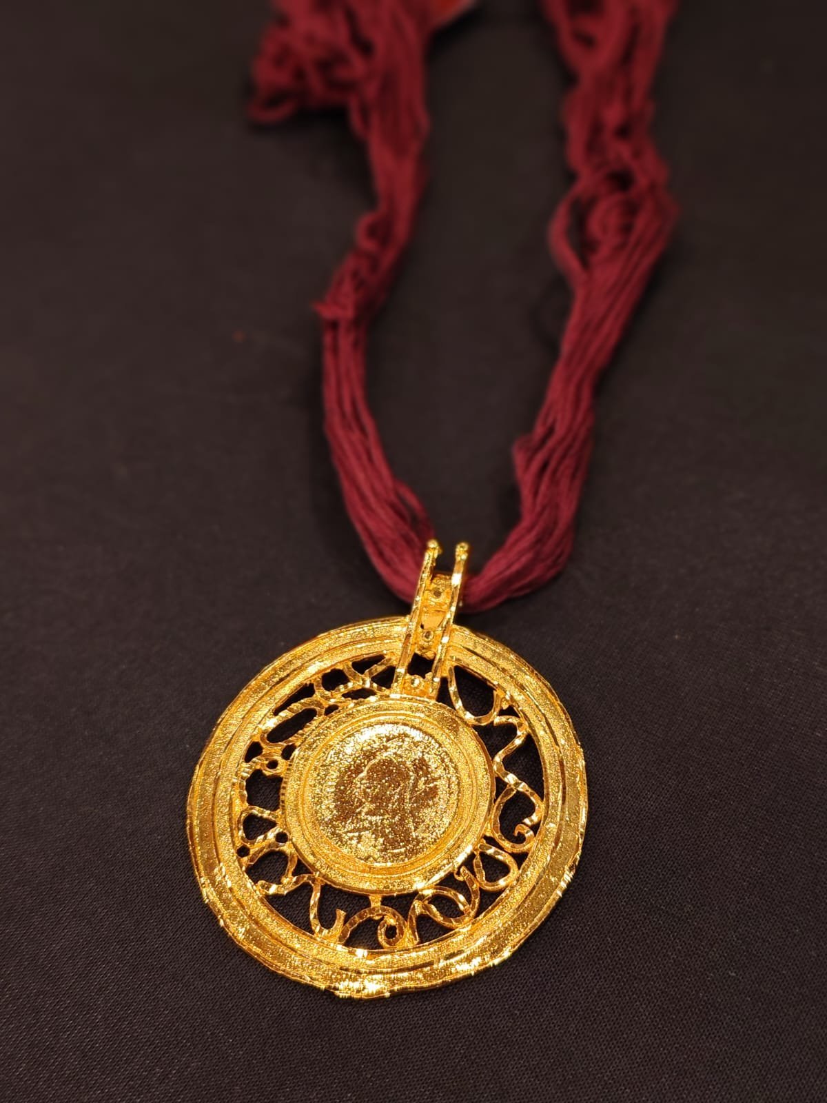 Round Gini Pendant