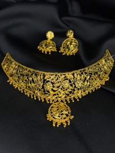 Kusum choker