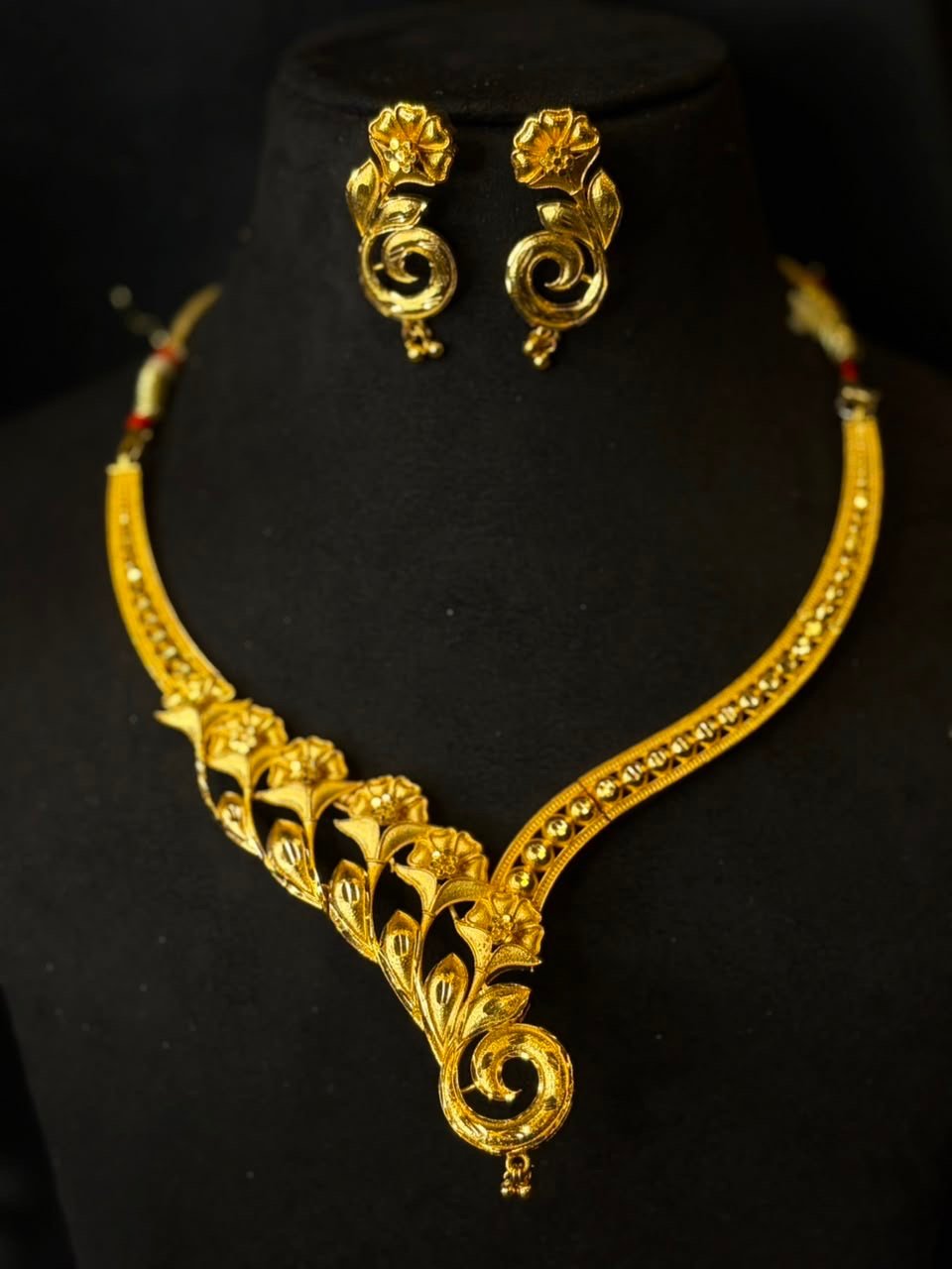 Mohini Hasuli Set