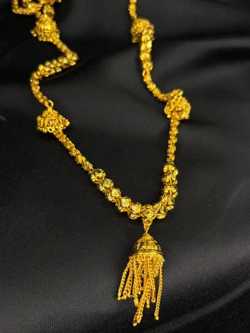 Jhalor mop chain
