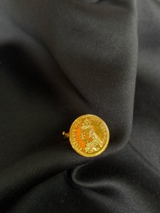 Small gini fingerring