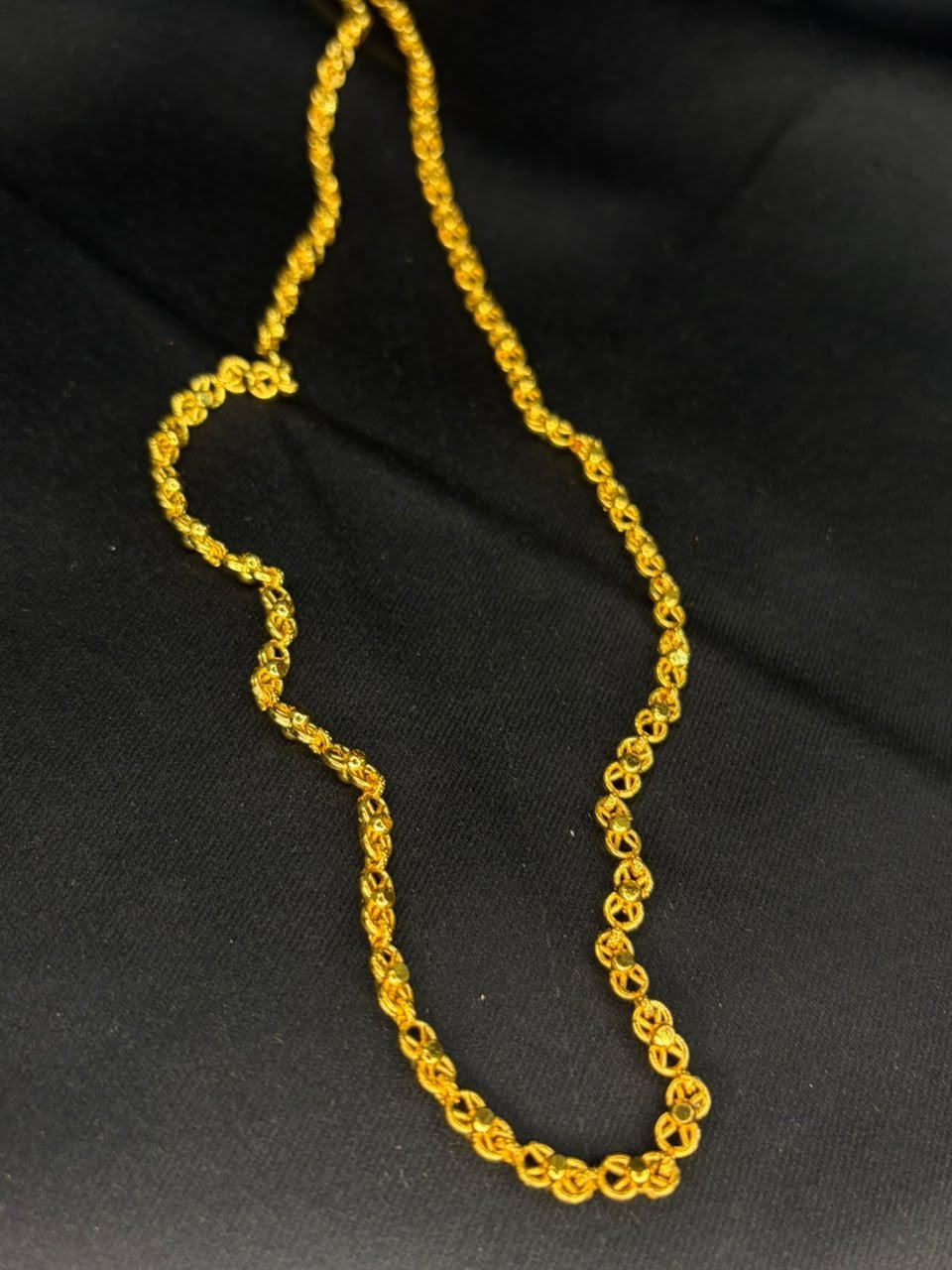 Infinity chain