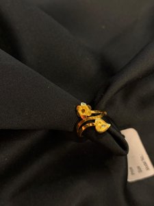 Ful pata finger ring